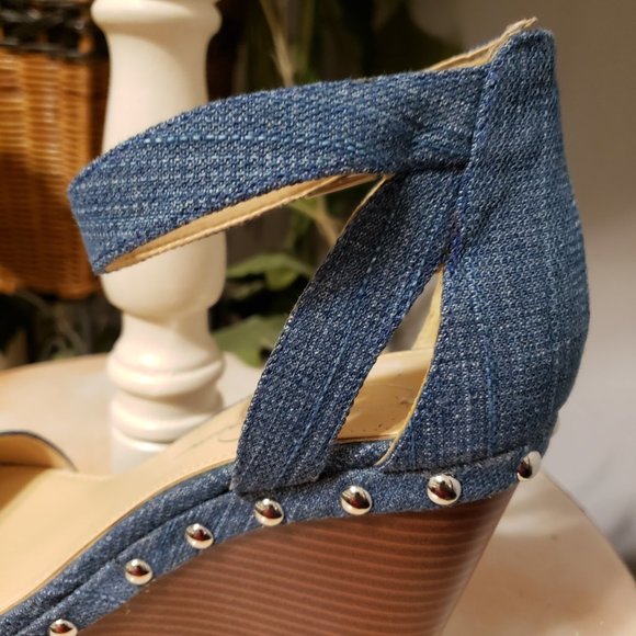 New Jessica Simpson Denim Studded Wedge Heels - Picture 4 of 12